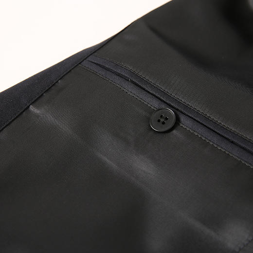 下架-YvesFigarau伊夫·费嘉罗921908夹克 商品图4