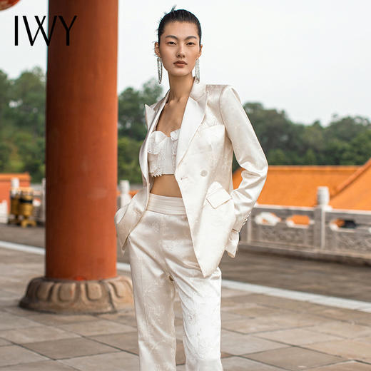 IWY/国风时尚西装套装白色职业经典商务垂感光泽优雅OL213229C1+P3 商品图0