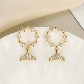 Winy萌鱼趣耳钉送女友闺蜜节日生日礼物