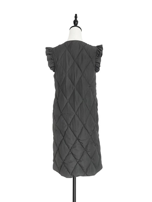 TYNVIE 木耳边饰肩鹅绒长背心- 炭灰色 商品图5