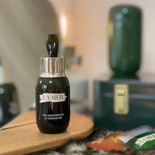 海蓝之谜精华露丨保湿 紧致 修护 舒缓 提亮15ml 商品图0