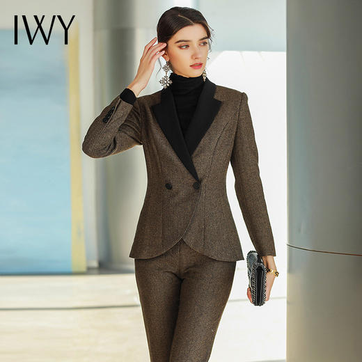 IWY/加厚毛呢西服套装棕色高级感女总裁正装女秋冬时尚拼色职业装	CP1461 商品图1