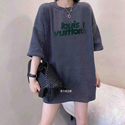 女粘贴英文短大T8182 商品图0