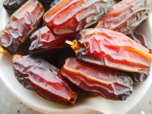 椰枣优选迪拜阿联酋伊拉克新疆特产蜜枣沙特黑耶枣红枣干零食 商品图2