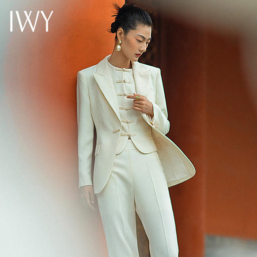 IWY/国风时尚西装套装白色中式职业装微宽松戗脖领复古213226C1+P2+C6 商品图1