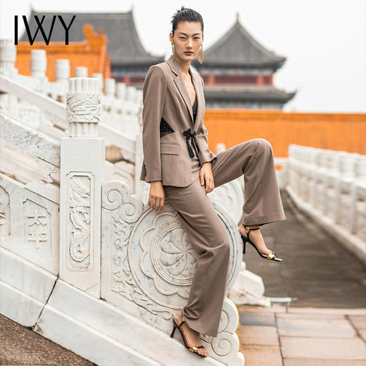 IWY/国潮中国风咖色新中式西装流苏盘扣设计感西装阔腿裤套装女213210C1P2 商品图4