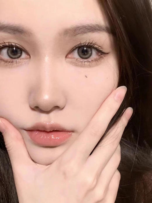 HYMORA 美瞳 荔枝冰 限价品牌 不使用任何优惠券哦 请各位宝宝谅解每单送一瓶护理液  0-700/800/1000度缺货 其余度数现货发货快 商品图3