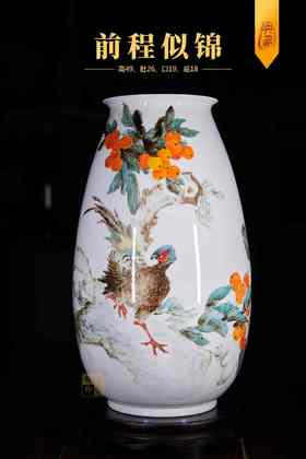 王慧丽:釉下五彩前程似锦福筒