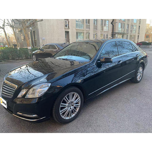 奔驰 E 300 L 优雅型 【长租-北京】 商品图2