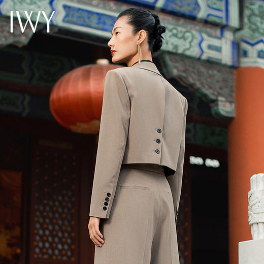 IWY/国潮咖色新中式西装盘扣设计感服饰主持演出服饰213211C1P2 商品图3