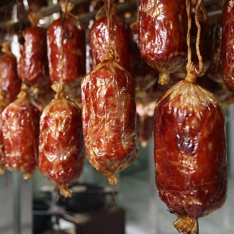 【古法桦木熏制的森林味道】瘦肉含量95%以上的大火腿 游牧民族鄂温克族的独特吃法 只用森林跑山黑猪的腿部和后鞧肉