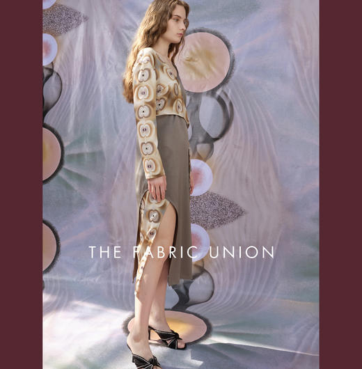 THE FABRIC UNION「Lichtung林中空地」系列假日V领拼接连衣裙 商品图2