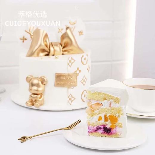 LV小熊  蝴蝶结翻糖女神蛋糕 商品图3