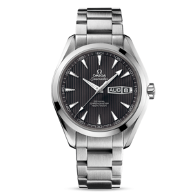 欧米茄 Omega 海马系列 231.10.43.22.06.001 自动机械腕表