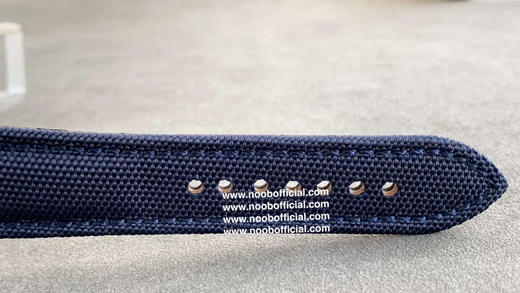 TW新力作 宝珀五十寻系列，5054-1110-B52A。压轴巨献，大三针夜光设计，直径43毫米！搭载6654.P自动机械机芯，具备星期显示，日期显示。月份显示，年份显示，月相显示 商品图12