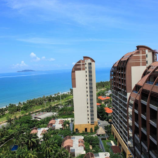 双11返场！2晚/3晚【三亚湾海居铂尔曼度假酒店】超长有效期至26年6月底！享限时免费升房、下午茶/椰岛之旅正餐~嗨玩铂尔曼儿童成长奇趣活动，坐落三亚湾C位，体验一站式亲子度假乐趣！ 商品图6