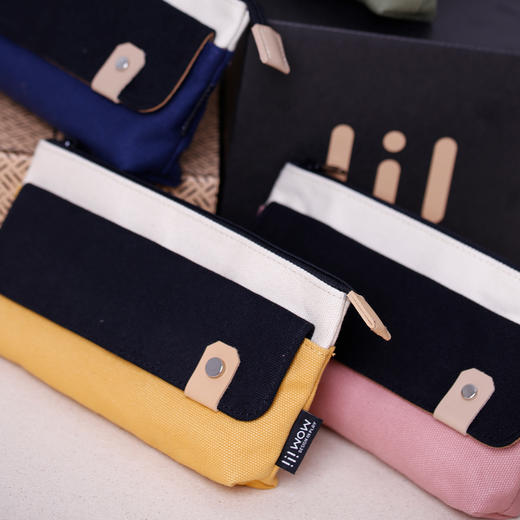 玩物文具袋PC022混色笔袋创新多功能大容量上课包中包笔盒文具新款（颜色随机） 商品图1