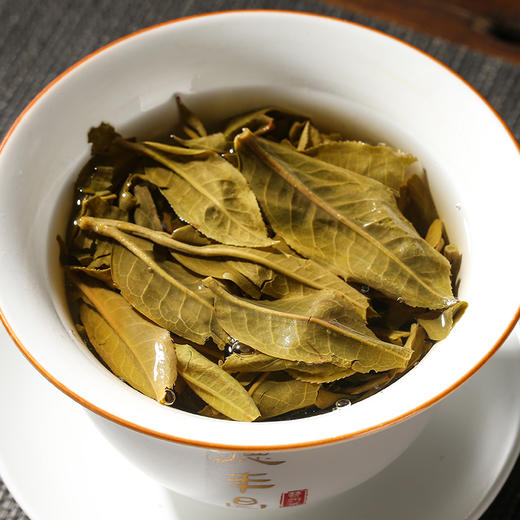 生普 |德丰昌 2021年蓝印生茶饼357g 商品图4