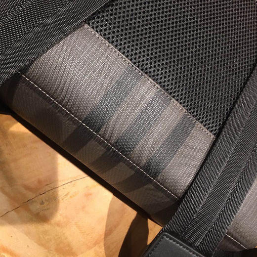 秋冬特惠💰590 巴宝莉双肩背包BB808 商品图8