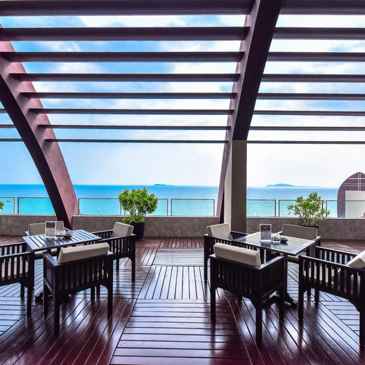 双11返场！2晚/3晚【三亚湾海居铂尔曼度假酒店】超长有效期至26年6月底！享限时免费升房、下午茶/椰岛之旅正餐~嗨玩铂尔曼儿童成长奇趣活动，坐落三亚湾C位，体验一站式亲子度假乐趣！ 商品图5