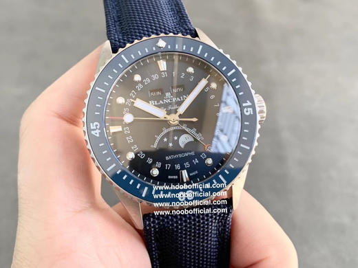 TW新力作 宝珀五十寻系列，5054-1110-B52A。压轴巨献，大三针夜光设计，直径43毫米！搭载6654.P自动机械机芯，具备星期显示，日期显示。月份显示，年份显示，月相显示 商品图5