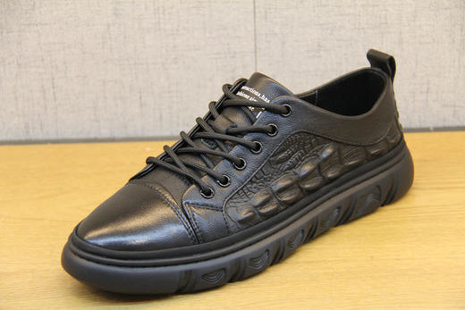 豪行秋款10359891潮流英伦男士板鞋时尚百搭黑鞋鳄鱼纹真皮休闲鞋 专柜正品 商品图1