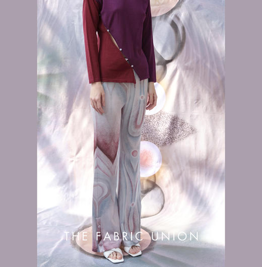 THE FABRIC UNION不规则拼接针织上衣印花休闲微喇叭裤 商品图4