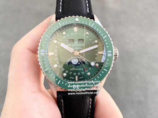 TW新力作 宝珀五十寻系列，5054-1110-B52A。压轴巨献，大三针夜光设计，直径43毫米！搭载6654.P自动机械机芯，具备星期显示，日期显示。月份显示，年份显示，月相显示 商品图1