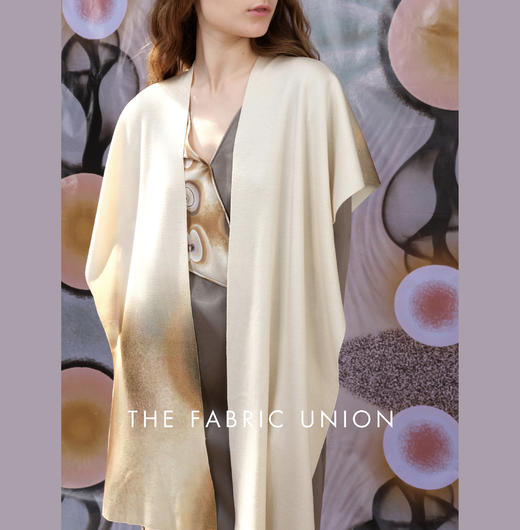 THE FABRIC UNION「Lichtung林中空地」系列印花羊毛披肩围巾 商品图4