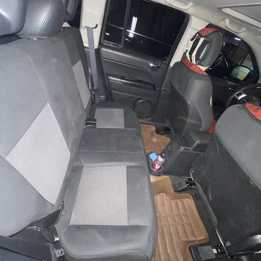 JEEP 指南者 改款 2.0L 两驱进取版 【长租-北京】 商品图3