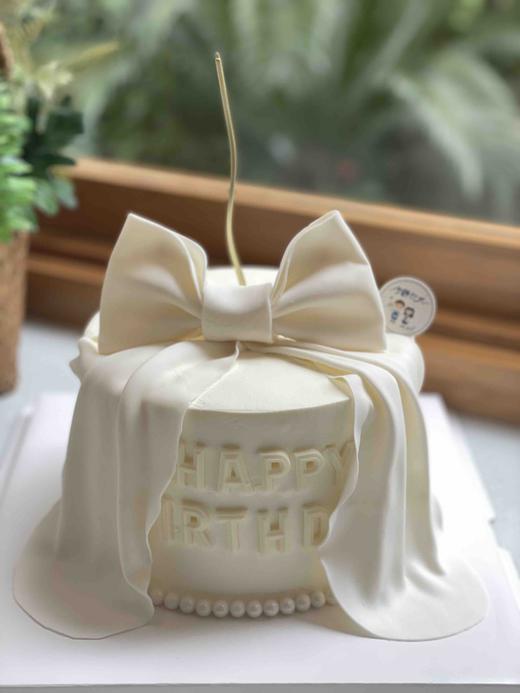 翻糖蝴蝶结奶油蛋糕 提前一天预定 下单前请仔细阅读商品详情 商品图0