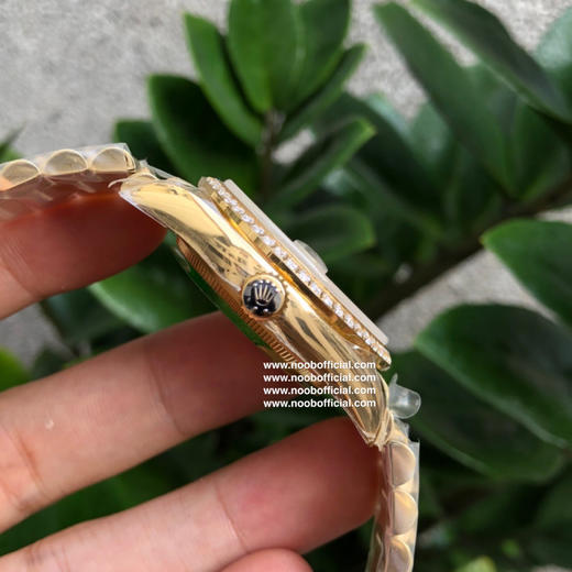 NOOB新款表盘6字位LOGO小皇冠36mm劳力士星期日历型系列m128238自动机械性别中性 商品图5