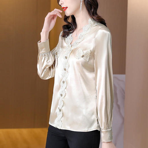 AHM-hmnz8114新款时尚洋气蕾丝V领长袖衬衫 商品图2