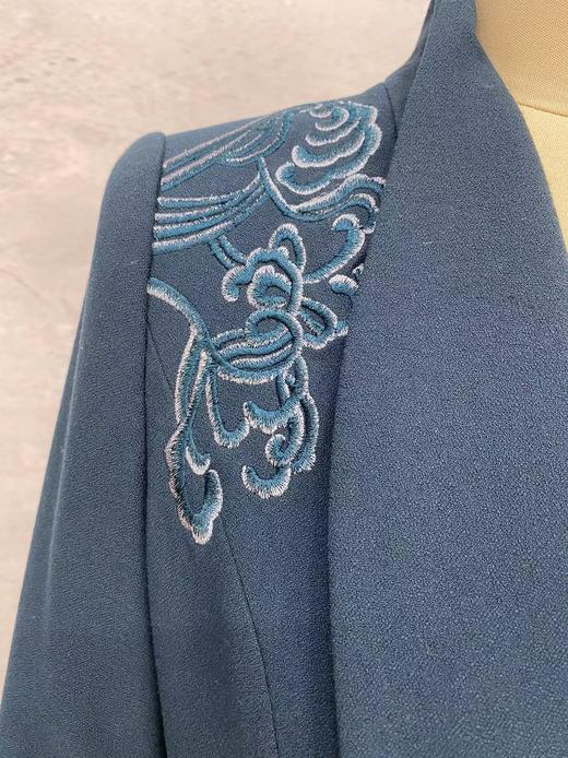 WME4F051麦克斯菲瑞风衣 商品图3