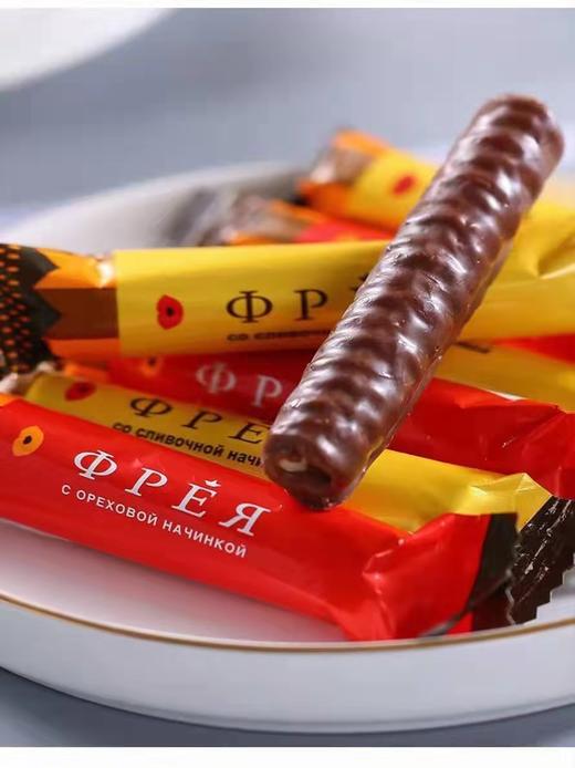 俄罗斯进口拉迈尔牌星空巧克力手指棒榛仁味香草冰激凌味零食食品 商品图1