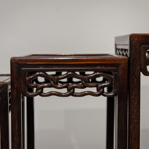 清 红木绳纹套几（一套四件） 商品图1