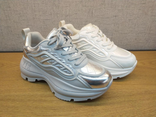 2021秋季新款豪行真皮休闲女鞋21351133厚底运动青春潮鞋正品单鞋 商品图2