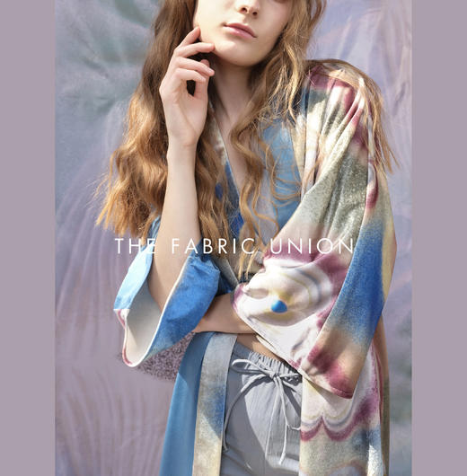 THE FABRIC UNION「Lichtung林中空地」系列天鹅绒印花和风外套 商品图3