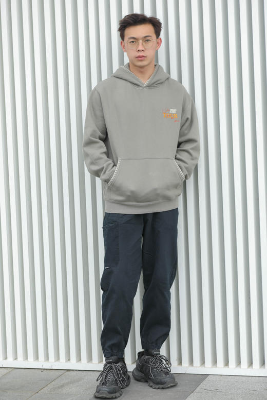 3W1561D缝线装饰帽衫卫衣 商品图0