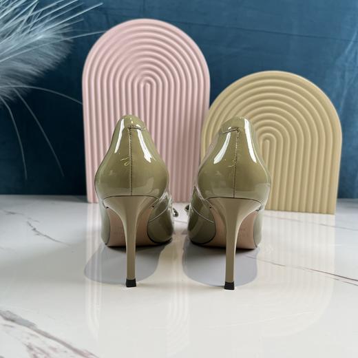 IUIU SECOND 尖头时装漆皮浅口女单鞋 商品图2