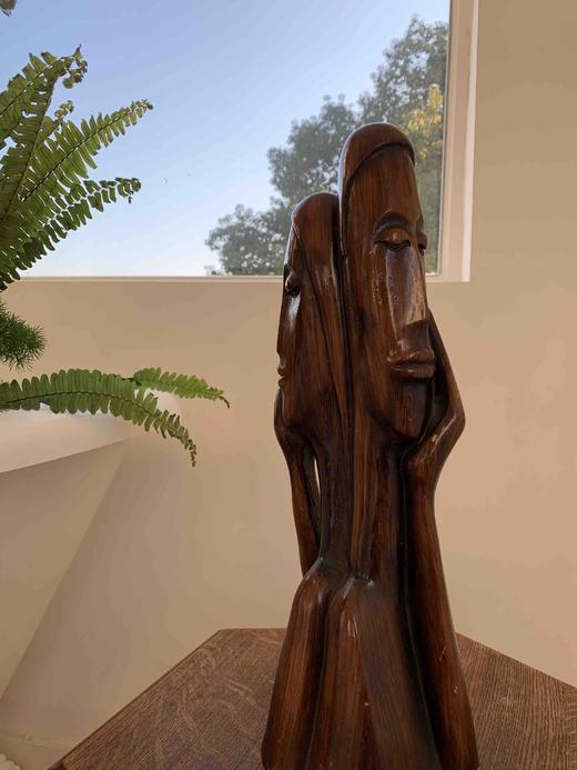 意大利艺术家雕塑作品—思考中的情侣 带签名和编号 商品图0