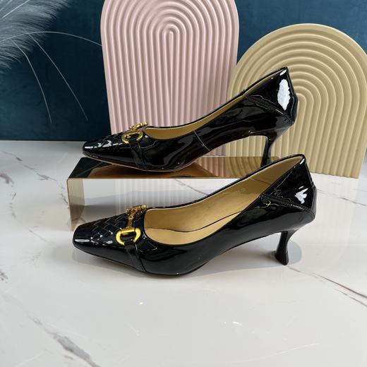 IUIU SECOND 春夏编织元素方头漆皮小跟单鞋 商品图5