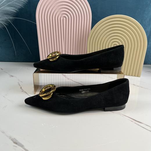 IUIU时装浅口女单鞋 商品图1