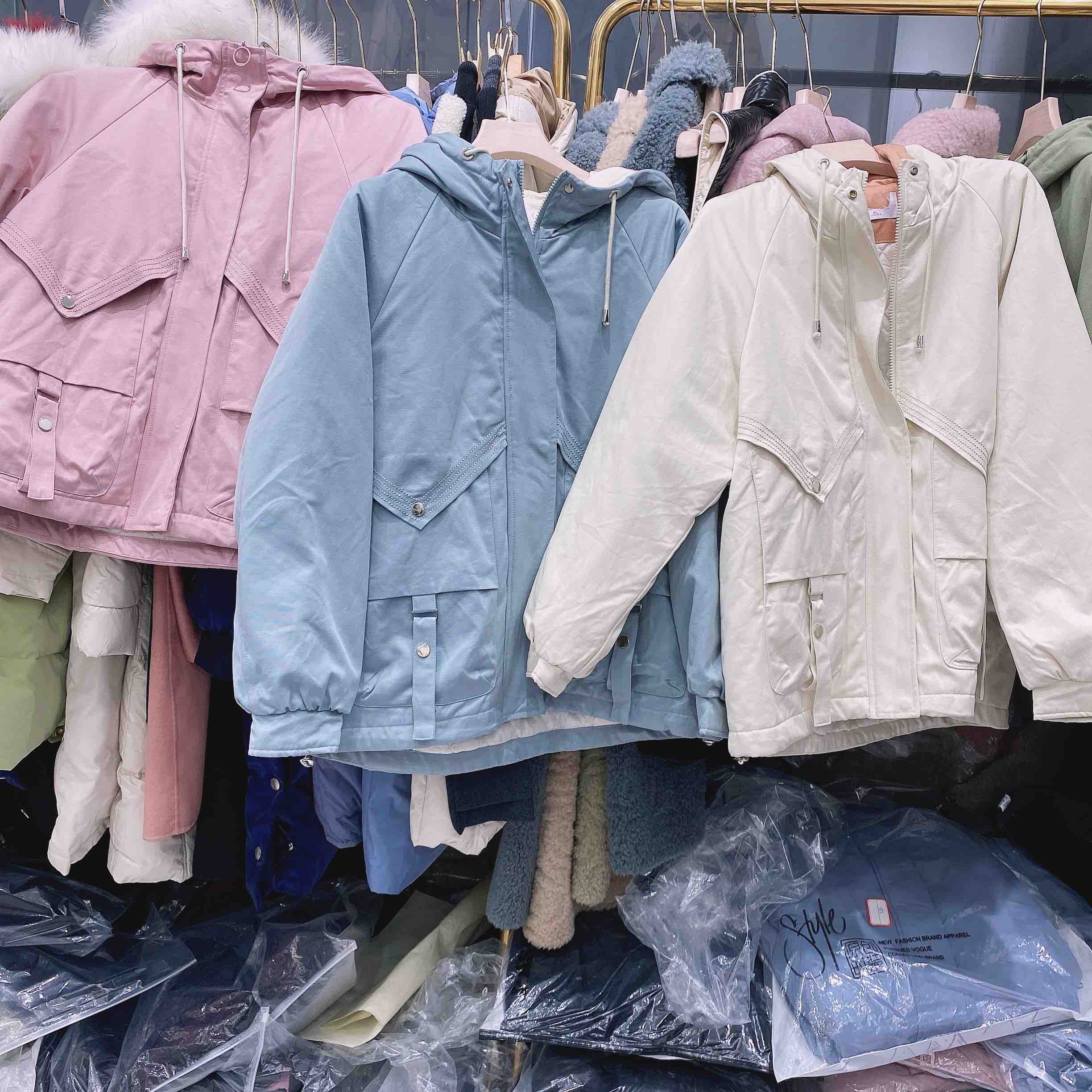 快鱼三角口袋棉衣