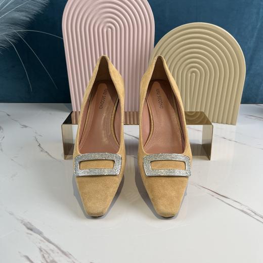 IUIU SECOND 春秋羊皮绒面时尚水钻方扣浅口女单鞋 商品图1