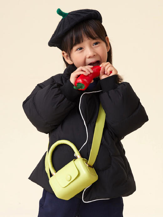 PetitAvril贝甜 儿童挎包羽绒服、炫彩立领羽绒服、可脱卸围巾羽绒服、狗狗图案羽绒服（太平鸟旗下品牌） 商品图0