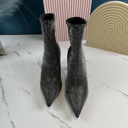 IUIU SECOND 秋冬时尚水钻尖头细跟高跟鞋 商品图1