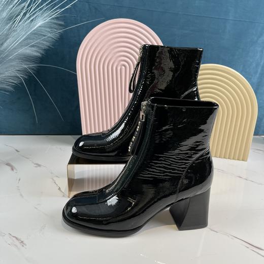 IUIU SECOND 秋冬时尚拉链元素粗跟短靴 商品图2