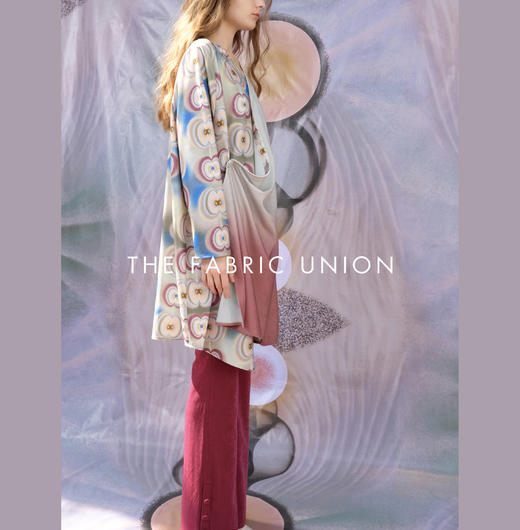 THE FABRIC UNION印花休闲长款衬衫休闲微喇叭裤 商品图3