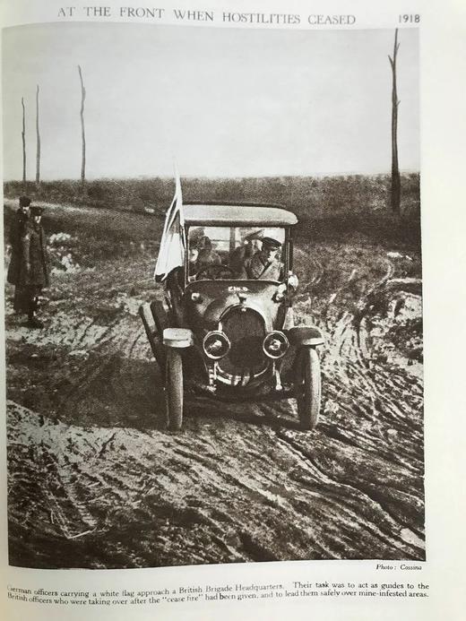 英国图史：1910-1935年 数百幅插图 漆布精装16开 商品图8